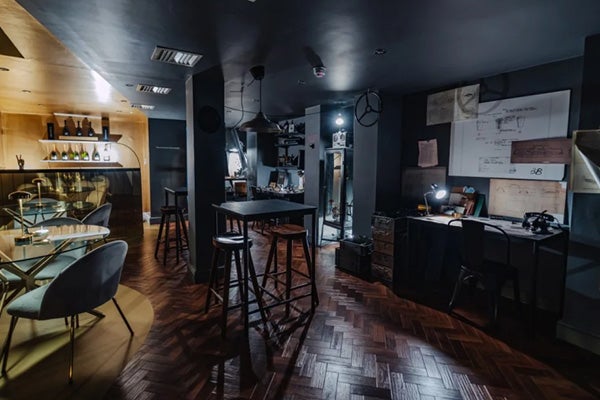 HOUSE OF Q HOUSE OF Q