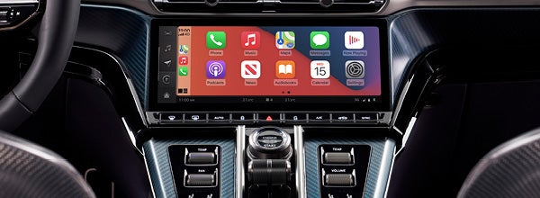 Advanced infotainment and driver-focused cockpit in the new Aston Martin Vantage Roadster